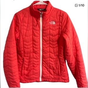 The North Face Women's The North Face Puffer Jacket Lightweight Coral Pink small